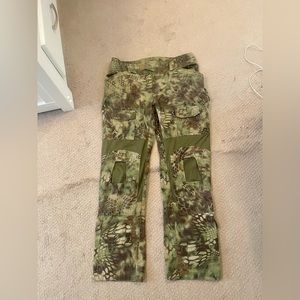 Emerson tactical camo pants - size 32w x 32 length